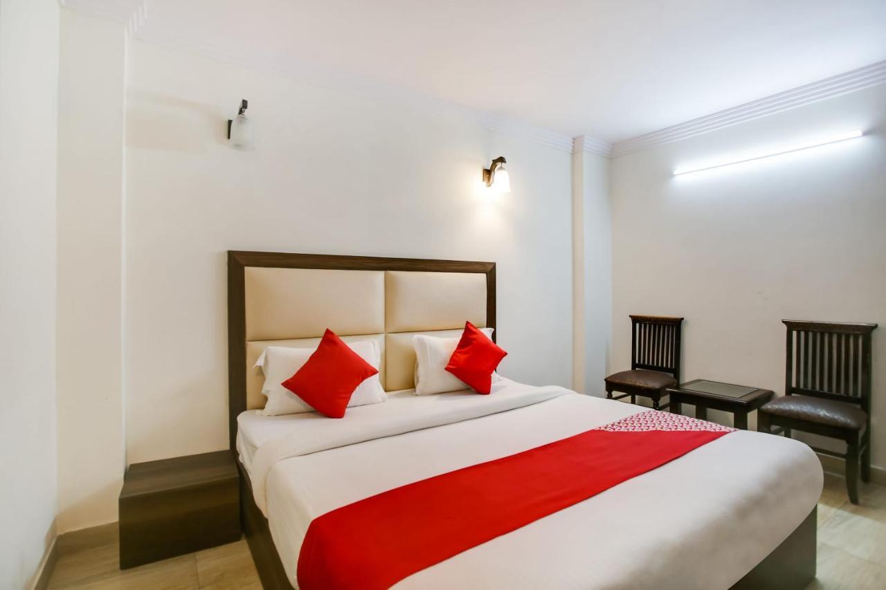 Oyo Hotel New Geetanjali Near Gautam Buddha Park Lakhnau Kültér fotó