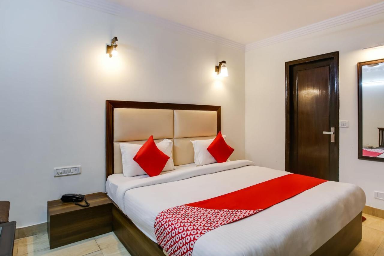 Oyo Hotel New Geetanjali Near Gautam Buddha Park Lakhnau Kültér fotó