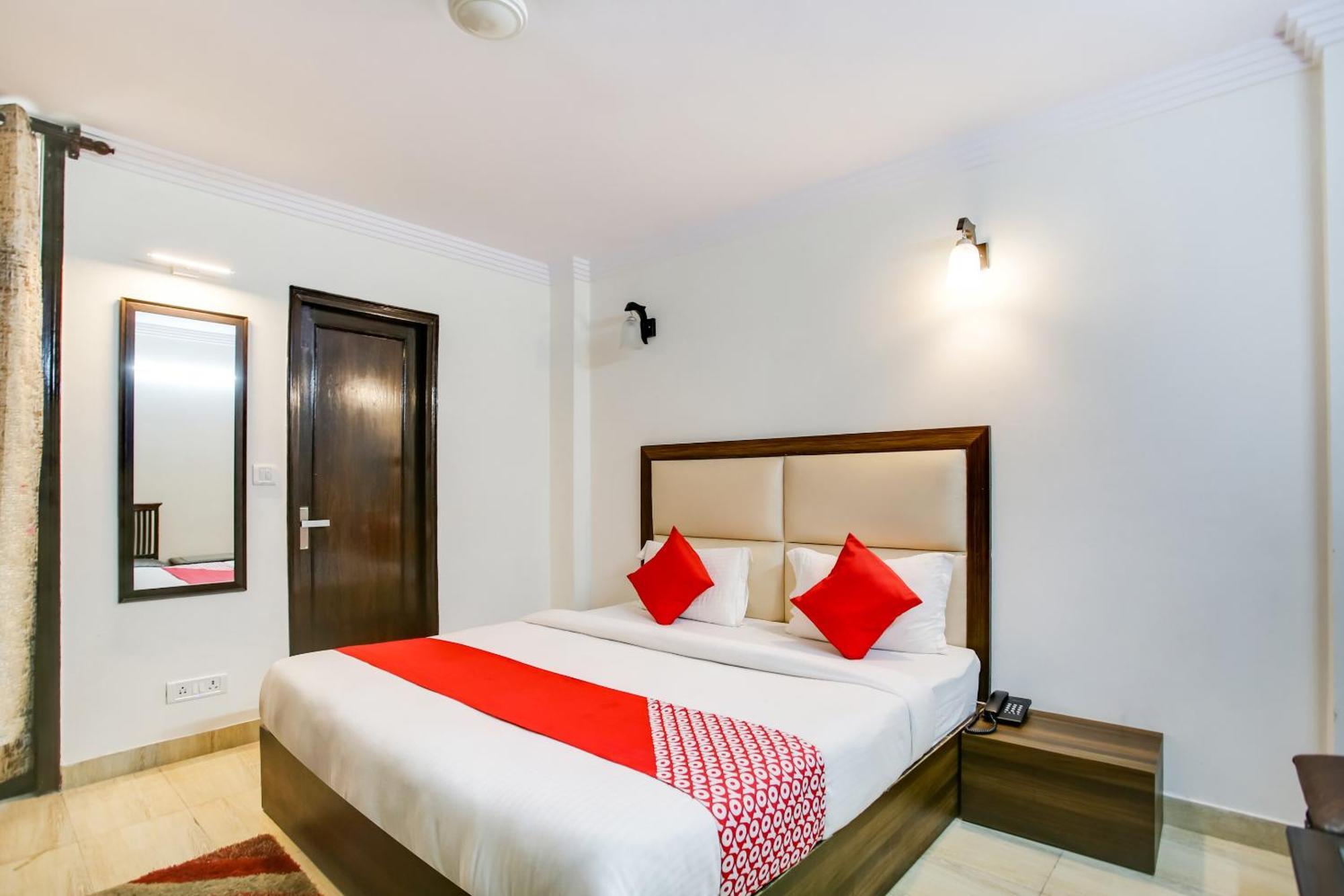 Oyo Hotel New Geetanjali Near Gautam Buddha Park Lakhnau Kültér fotó